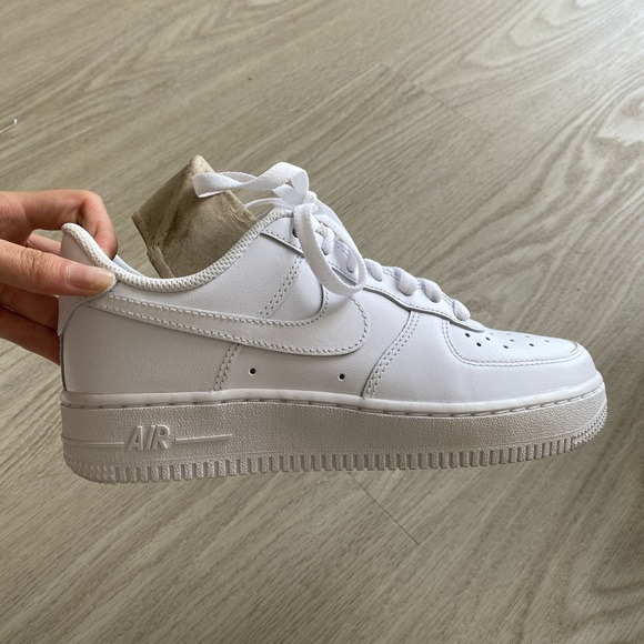 NIKE AIR FORCE 1 Womens size 6.5 - Picture 4 of 4